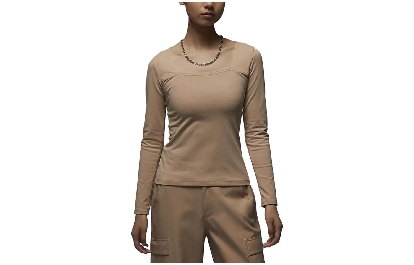 Футболка женская пустынно-желтая Jordan
Футболка женская пустынно-желтая Jordan