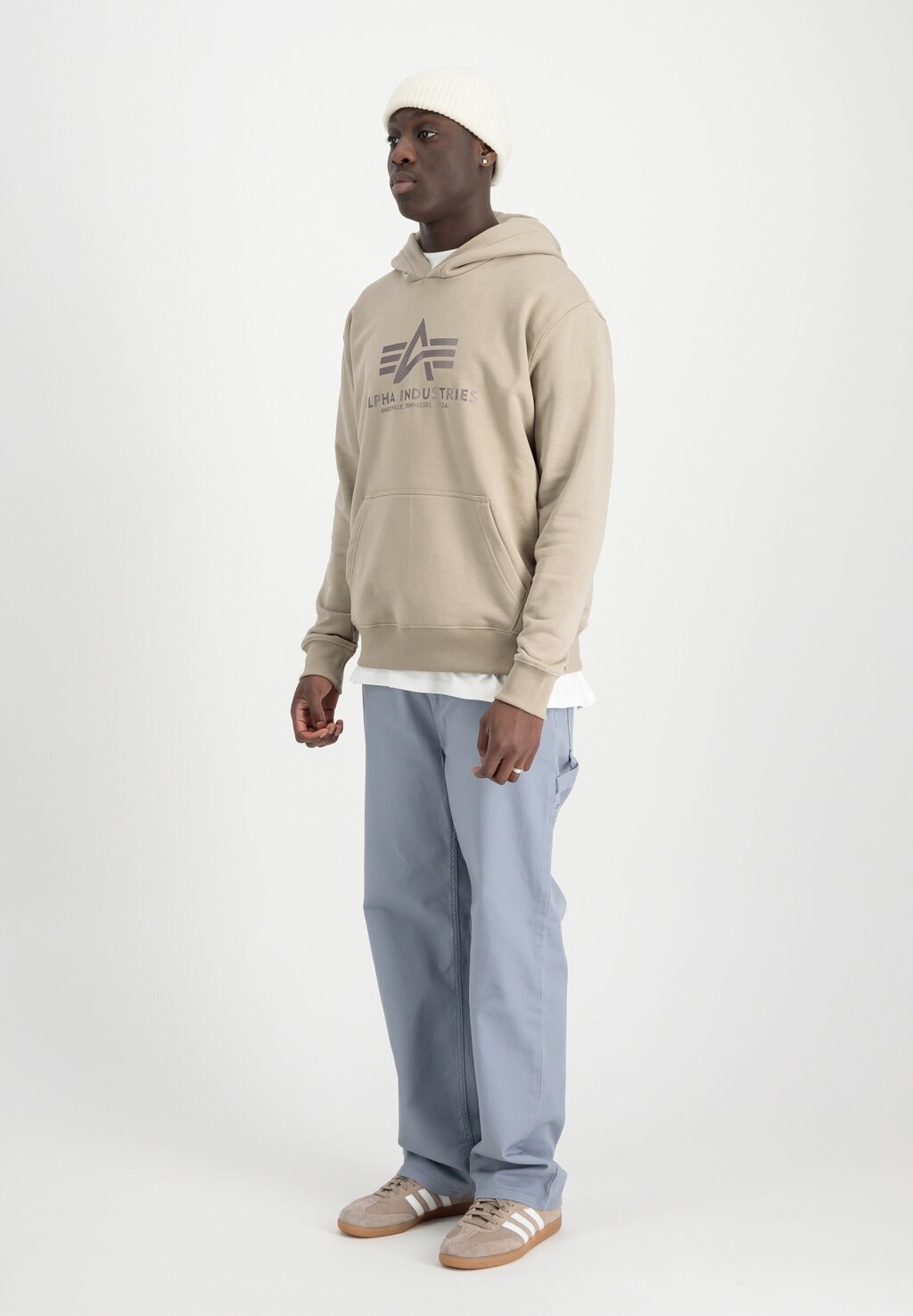 Толстовка с капюшоном Alpha Industries, песочный
Толстовка с капюшоном Alpha Industries, песочный