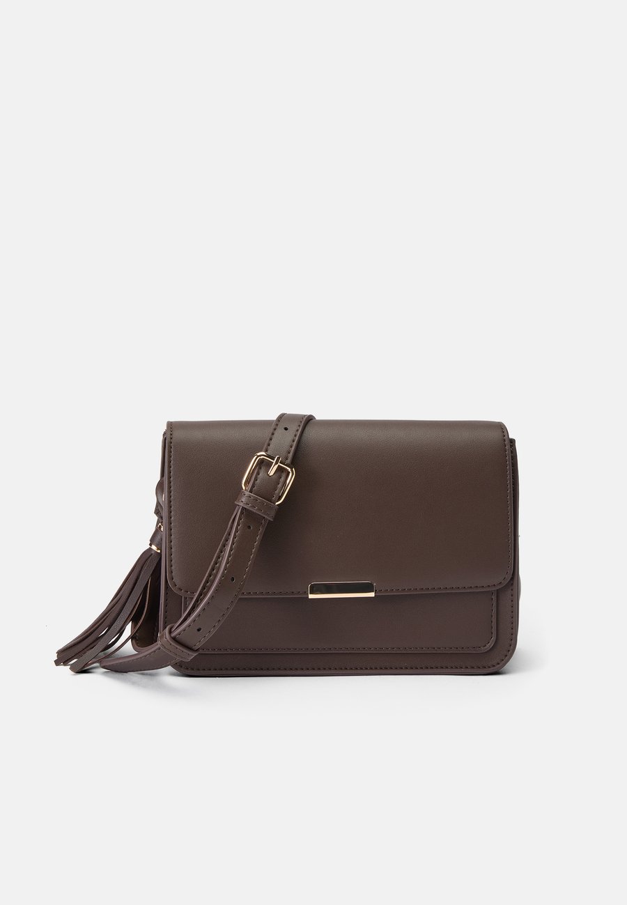 Сумка кросс-боди Anna Field Cross body bag, Dark Brown
Сумка кросс-боди Anna Field Cross body bag, Dark Brown