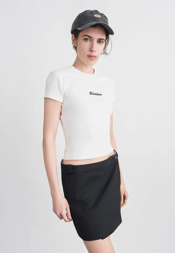 Футболка wellsville, базовая футболка Dickies, White, Белый, Футболка wellsville, базовая футболка Dickies, White
Футболка wellsville, базовая футболка Dickies, White, Белый, Футболка wellsville, базовая футболка Dickies, White