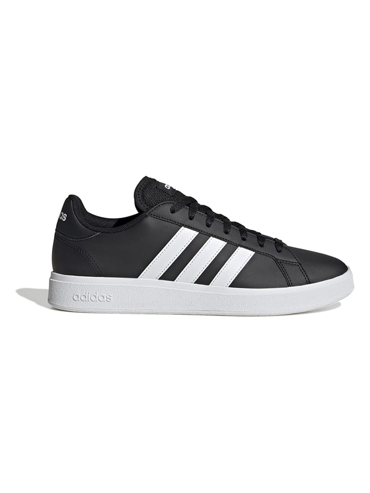 Adidas Кроссовки “Grand Court Base 2.0” черного цвета
Adidas Кроссовки “Grand Court Base 2.0” черного цвета