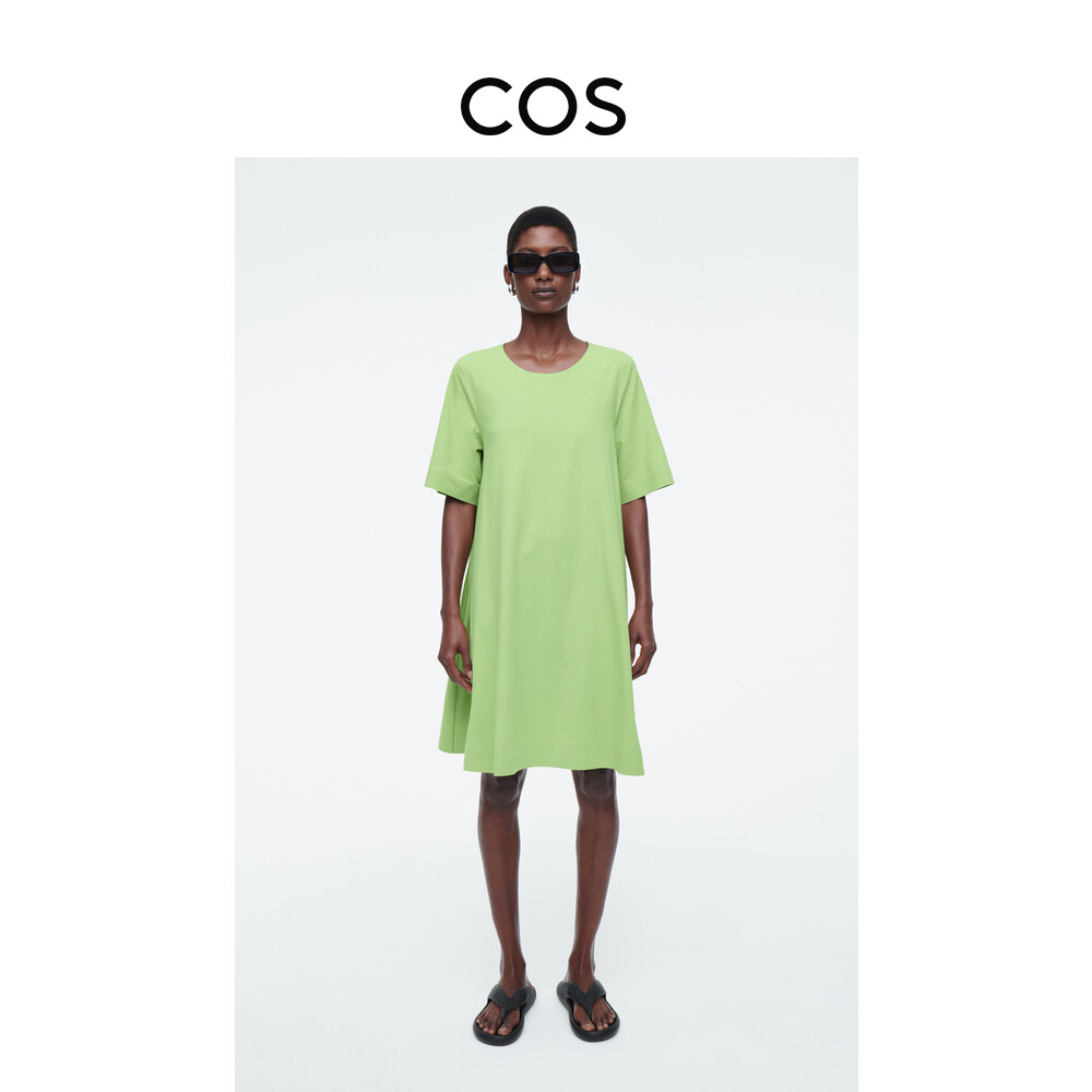 Платье-футболка Cos трапециевидного силуэта с круглым вырезом, зеленый
Платье-футболка Cos трапециевидного силуэта с круглым вырезом, зеленый