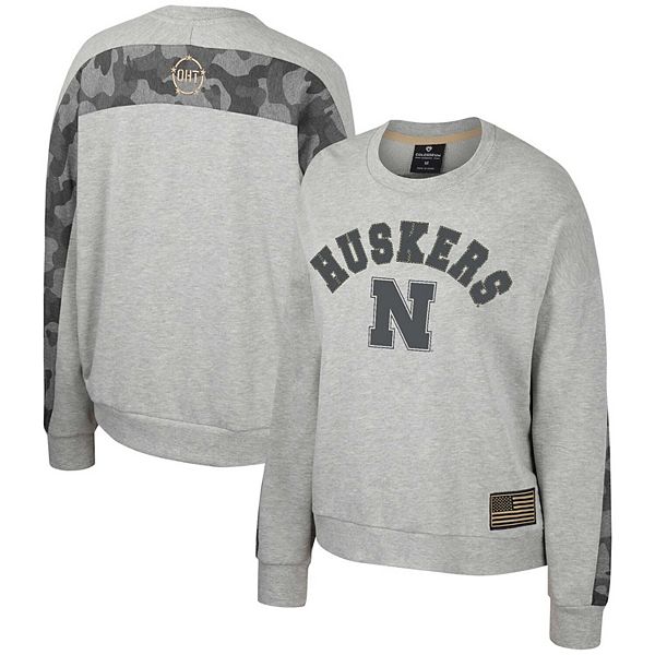 Женский свитшот dolman heather gray nebraska huskers oht military appreciation flag rank Colosseum
Женский свитшот dolman heather gray nebraska huskers oht military appreciation flag rank Colosseum