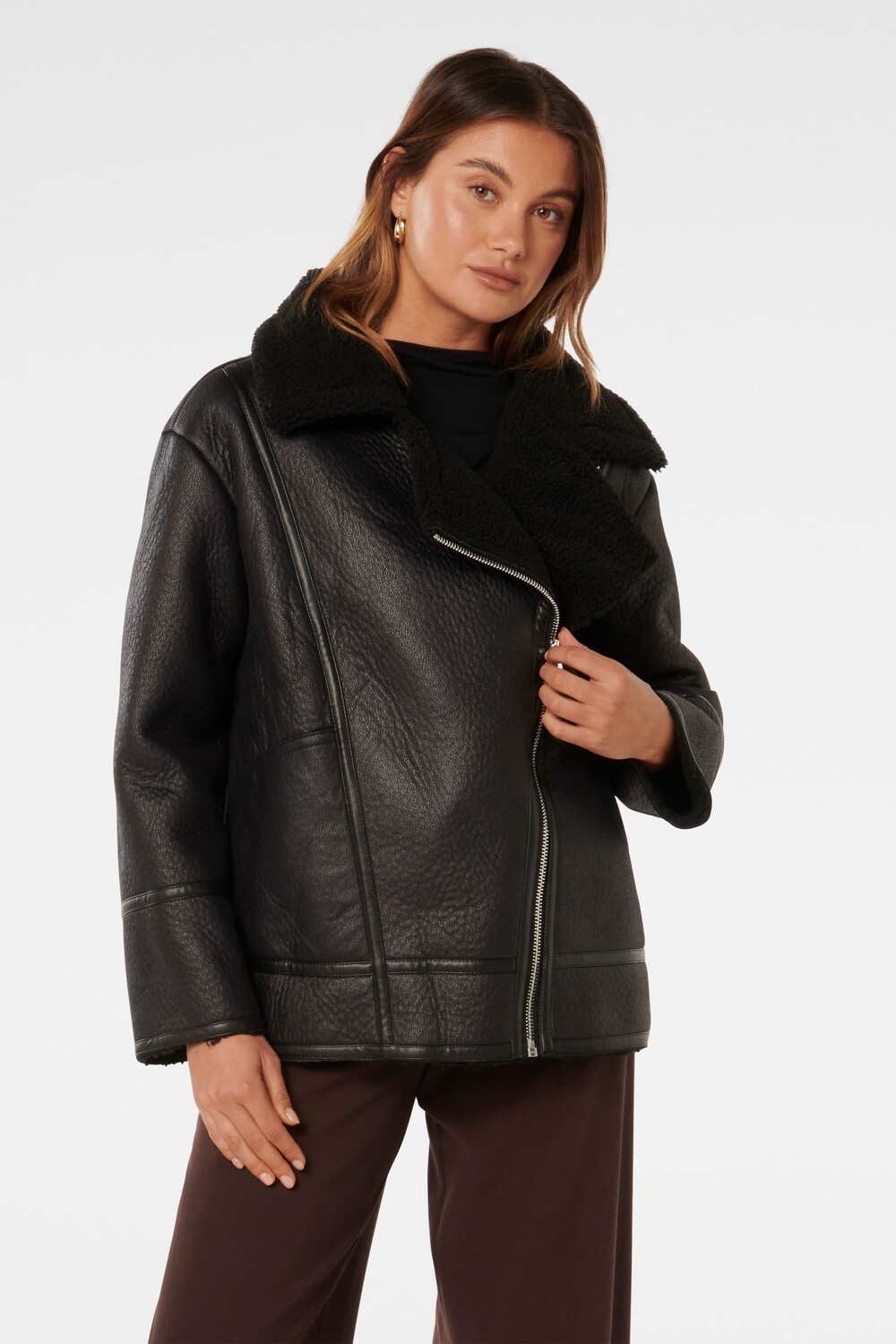 Куртка авиатор Randy Relaxed Borg Forever New, черный
Куртка авиатор Randy Relaxed Borg Forever New, черный