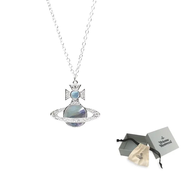 Vivienne Westwood Металлические серебряные ожерелья для женщин
Vivienne Westwood Металлические серебряные ожерелья для женщин