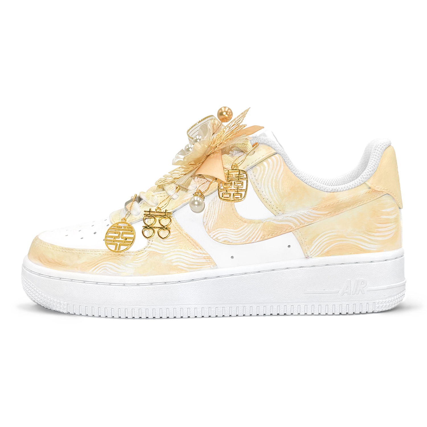 Air Force 1 Gilded Floral, First Culture устойчивые к истиранию нескользящие низкие кроссовки для скейтбординга мужские Nike, белый золотой
Air Force 1 Gilded Floral, First Culture устойчивые к истиранию нескользящие низкие кроссовки для скейтбординга мужские Nike, белый золотой