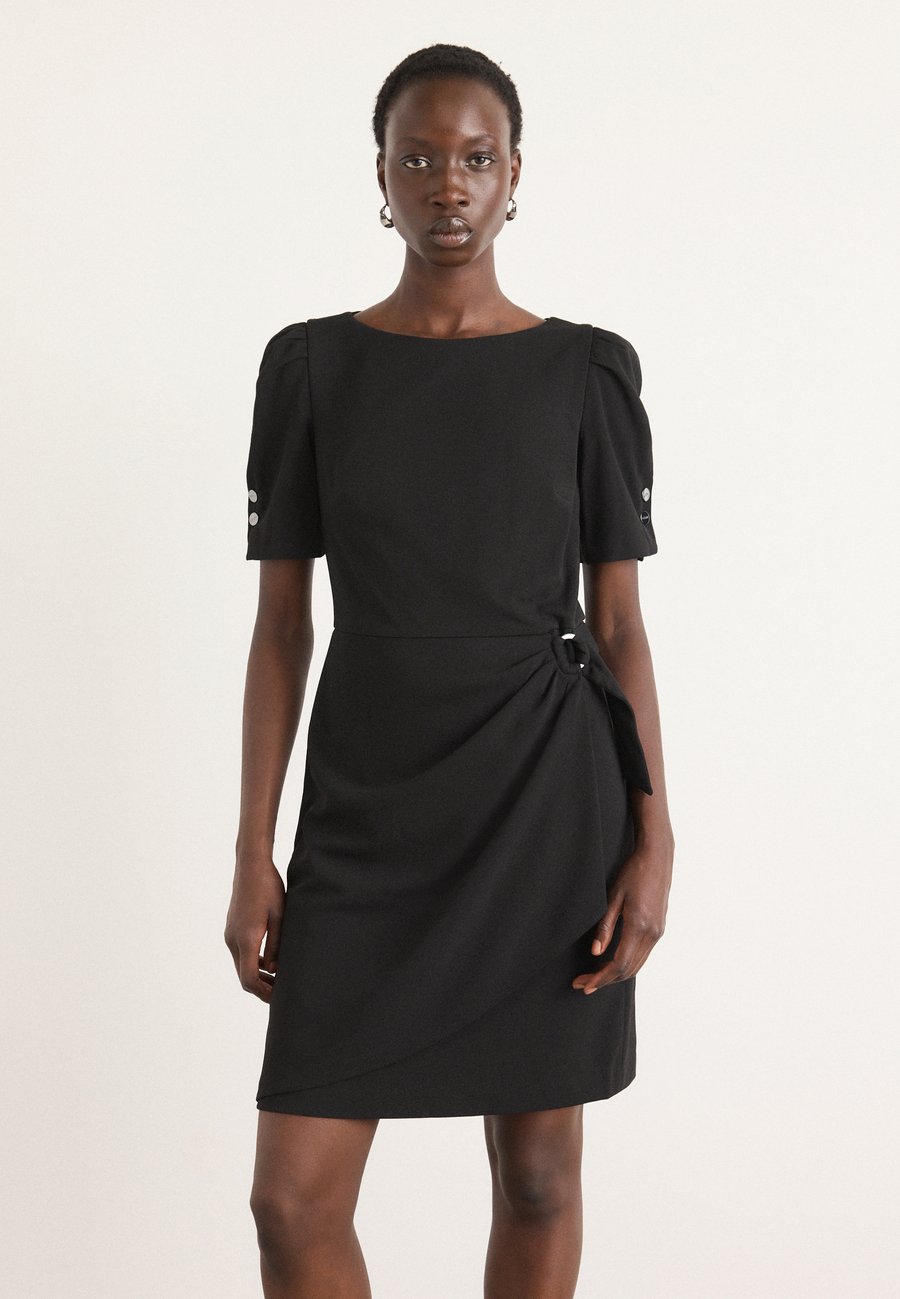 Платье DKNY FAUX WRAP SKIRT, Black
Платье DKNY FAUX WRAP SKIRT, Black