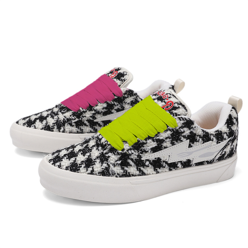 DUEPLAY Скользоустойчивые износостойкие дышащие низкие скейтерские кроссовки унисекс черные в клетку непарные, цвет Black Checkered Mismatched
DUEPLAY Скользоустойчивые износостойкие дышащие низкие скейтерские кроссовки унисекс черные в клетку непарные, цвет Black Checkered Mismatched