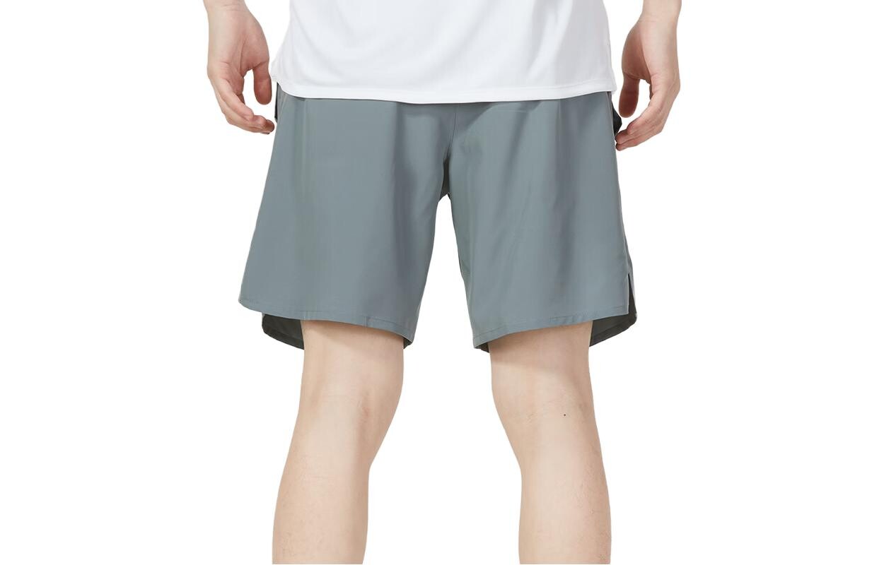 Повседневные шорты мужские серебристые Nike, цвет Silver
Повседневные шорты мужские серебристые Nike, цвет Silver