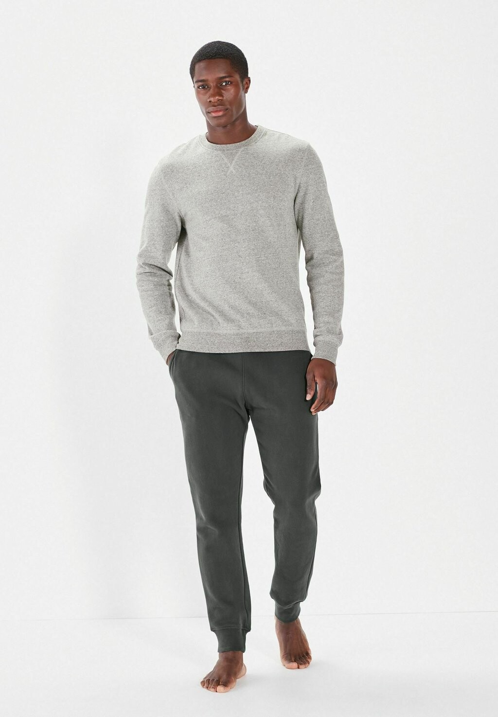 Спортивные брюки Joggers Cuffed Next, цвет charcoal grey
Спортивные брюки Joggers Cuffed Next, цвет charcoal grey