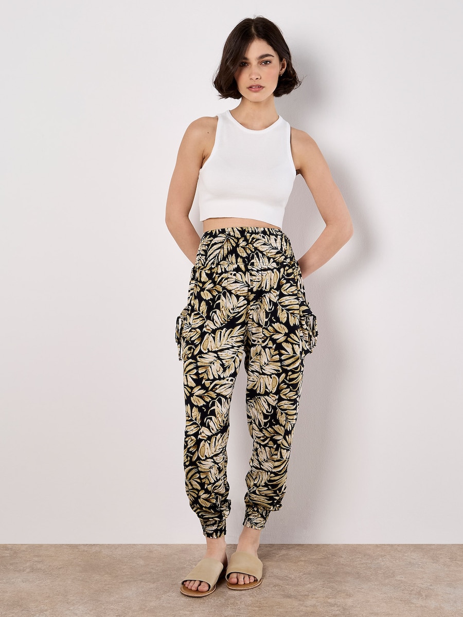 Брюки свободного кроя Apricot, темно-синий
Брюки свободного кроя Apricot, темно-синий