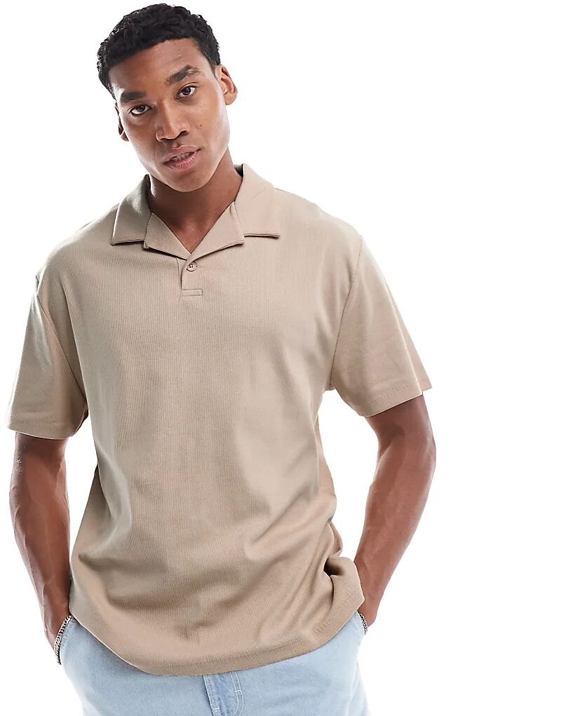 Поло свободного кроя из коллекции ASOS DESIGN Essentials Revere бежевого цвета в рубчик
Поло свободного кроя из коллекции ASOS DESIGN Essentials Revere бежевого цвета в рубчик