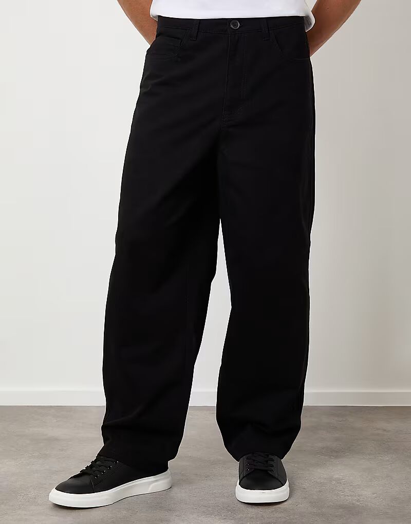 Брюки-чиносы Baggy fit с пятью карманами черного цвета Threadbare
Брюки-чиносы Baggy fit с пятью карманами черного цвета Threadbare