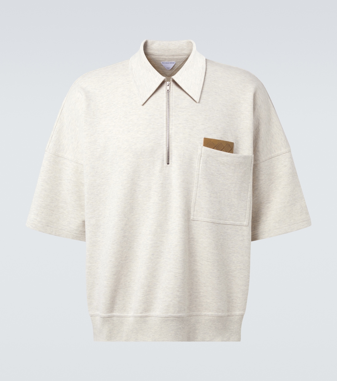 Хлопковая поло-рубашка на молнии Bottega Veneta, Sea Salt Melange
Хлопковая поло-рубашка на молнии Bottega Veneta, Sea Salt Melange