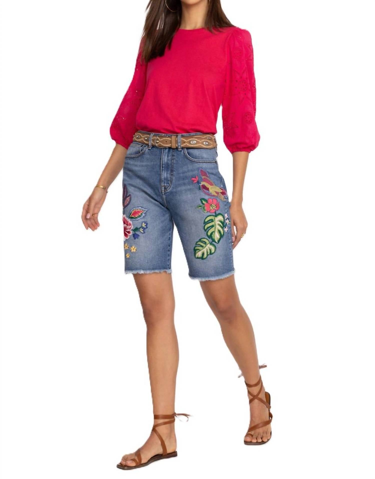 Джинсовые шорты-бермуды средней потертости Johnny Was, цвет medium worn wash 
Джинсовые шорты-бермуды средней потертости Johnny Was, цвет medium worn wash