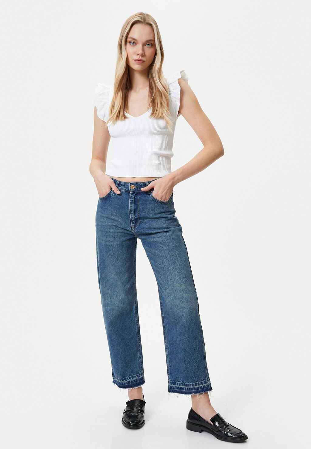 Базовая футболка Koton, белый
Базовая футболка Koton, белый