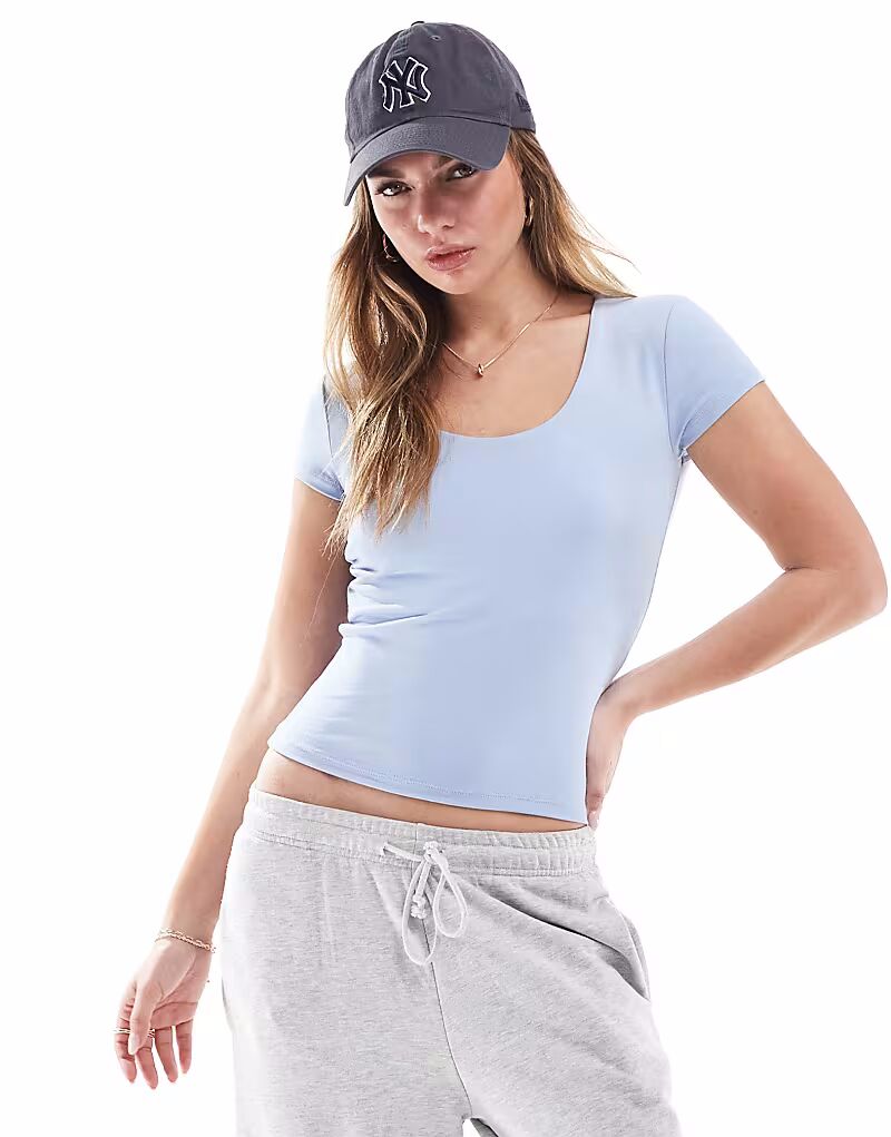 Топ Byron с квадратным вырезом и короткими рукавами синего цвета Cotton On
Топ Byron с квадратным вырезом и короткими рукавами синего цвета Cotton On