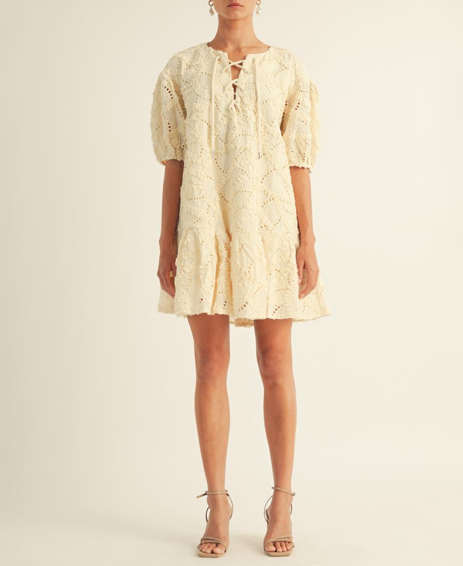 Женское короткое хлопковое платье Maia AROSE STUDIO, INC, Cream
Женское короткое хлопковое платье Maia AROSE STUDIO, INC, Cream