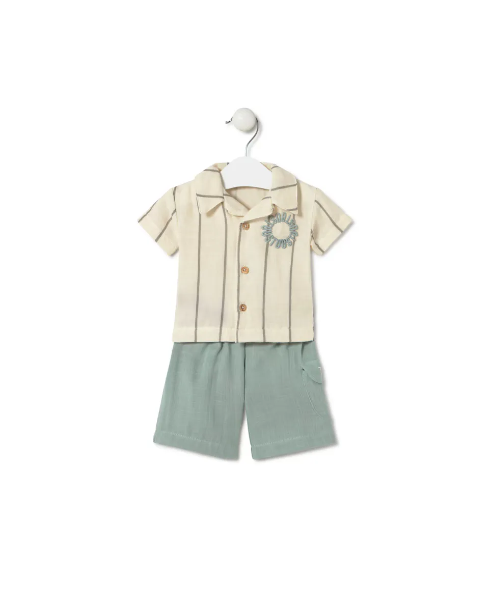 Комплект для мальчика с полосатой рубашкой и шортами пике Tous, цвет Verde Agua
Комплект для мальчика с полосатой рубашкой и шортами пике Tous, цвет Verde Agua