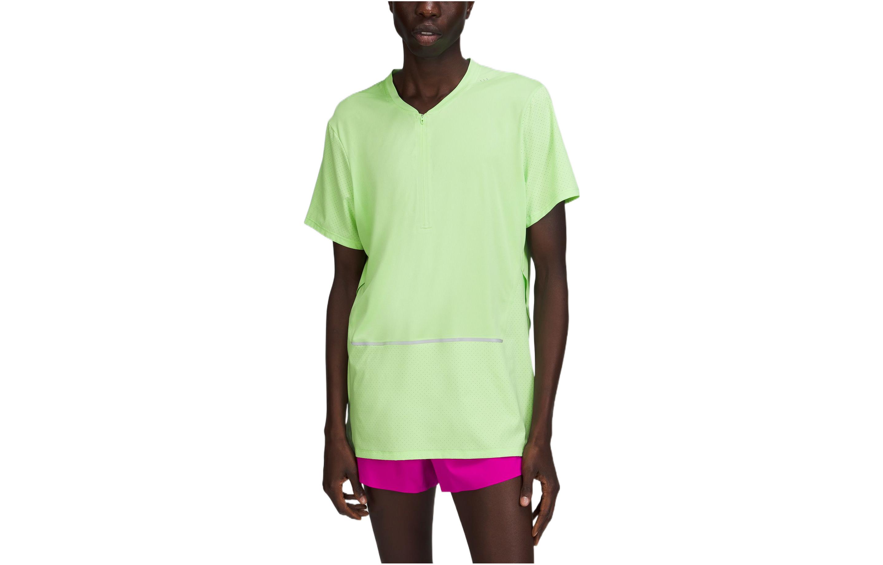 Футболка All Terrain Lululeman, зеленая
Футболка All Terrain Lululeman, зеленая