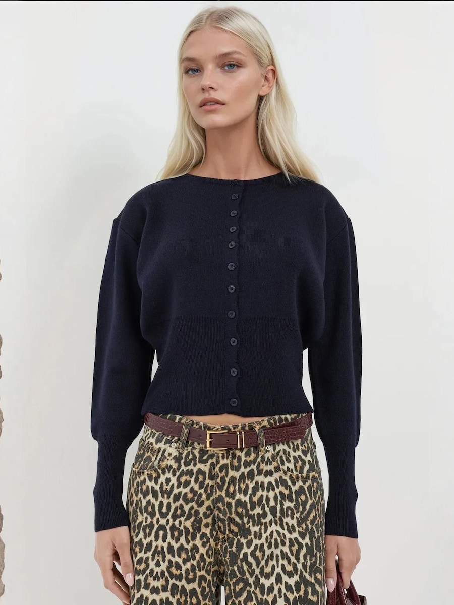 Вязаный кардиган Hiccup, темно-синий
Вязаный кардиган Hiccup, темно-синий