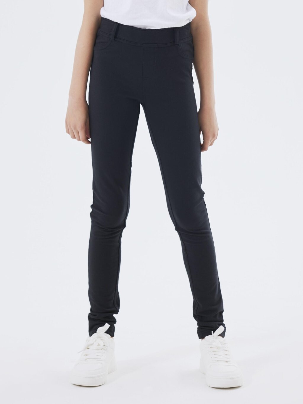 Брюки Nkfjavi Solid Name it, черный
Брюки Nkfjavi Solid Name it, черный