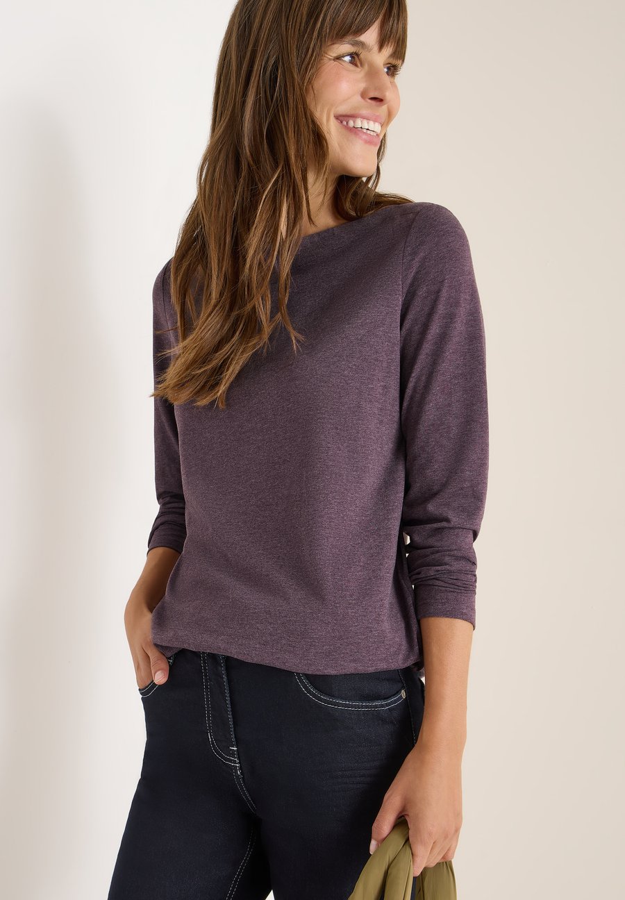 Топ Cecil Long sleeved top, Rot/Mottled Dark Purple
Топ Cecil Long sleeved top, Rot/Mottled Dark Purple