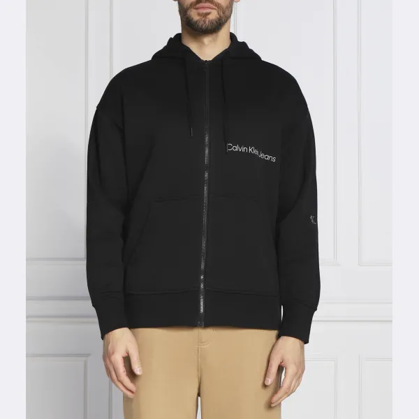 Толстовка обычного кроя на молнии со свободными местами Calvin Klein, черный
Толстовка обычного кроя на молнии со свободными местами Calvin Klein, черный