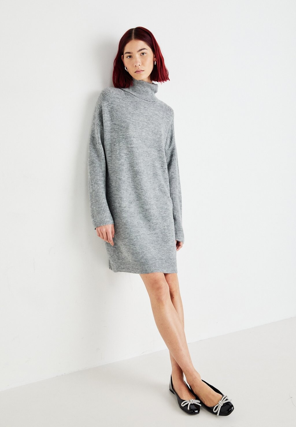 Платье-джемпер VMJUPITER COWLNECK SHORT DRESS Vero Moda, серый 
Платье-джемпер VMJUPITER COWLNECK SHORT DRESS Vero Moda, серый