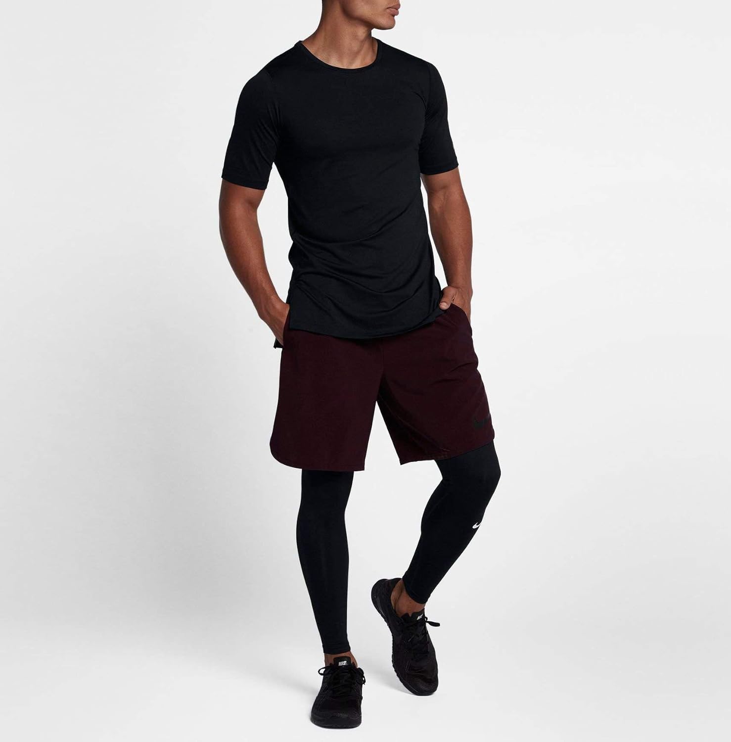 Мужская футболка с коротким рукавом Nike Training Utility, Black/Black
Мужская футболка с коротким рукавом Nike Training Utility, Black/Black