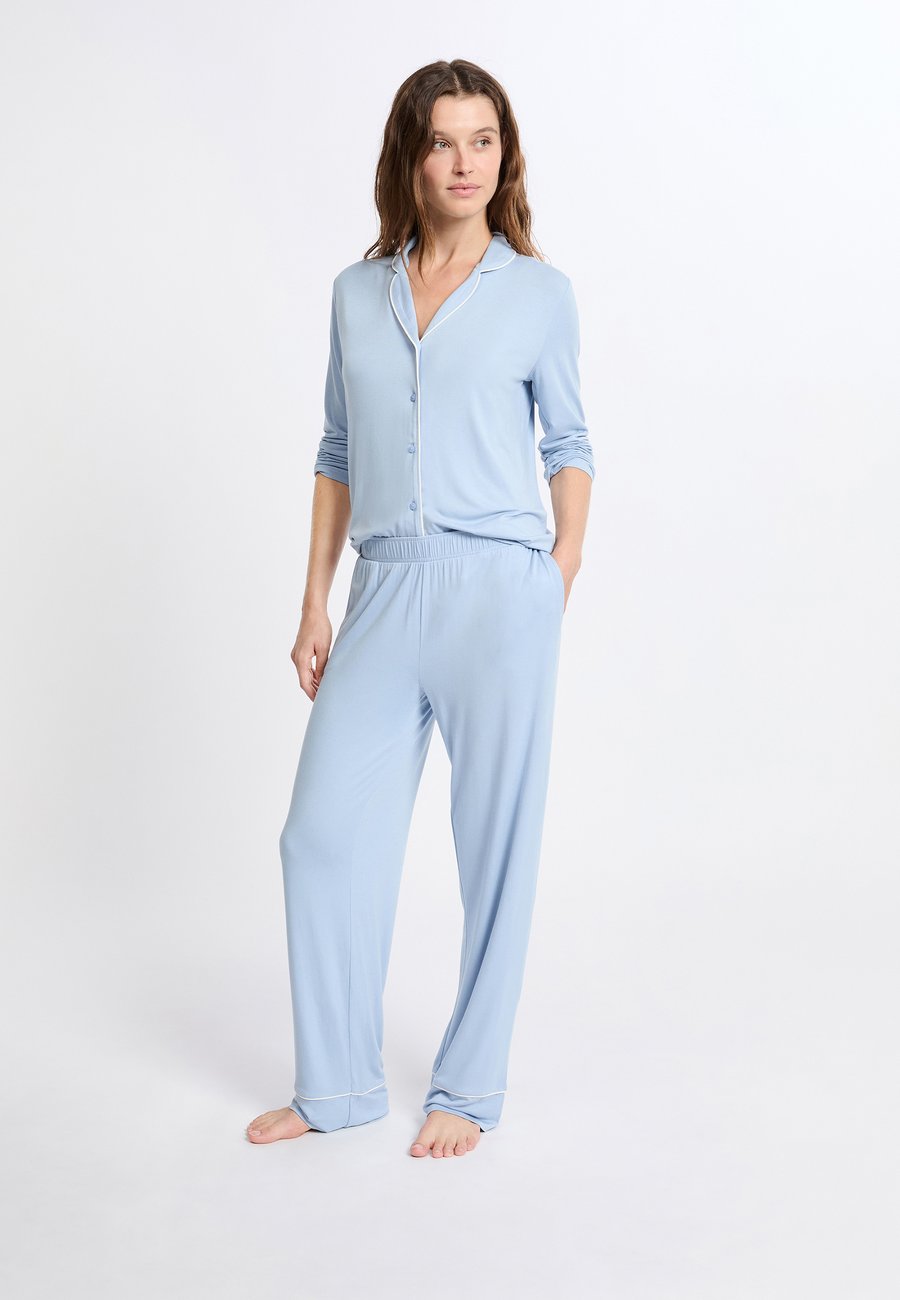 Пижамный комплект Etam SET, Bleu Azur/Light Blue
Пижамный комплект Etam SET, Bleu Azur/Light Blue