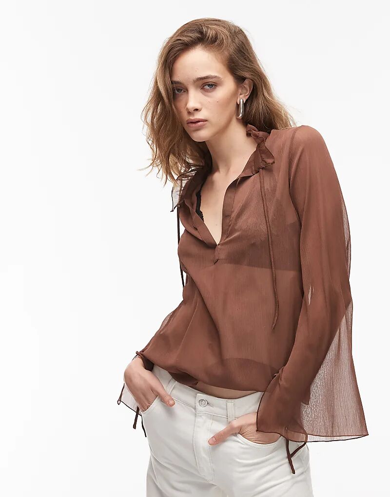 Рубашка ASOS DESIGN из жатого шифона шоколадного цвета 
Рубашка ASOS DESIGN из жатого шифона шоколадного цвета