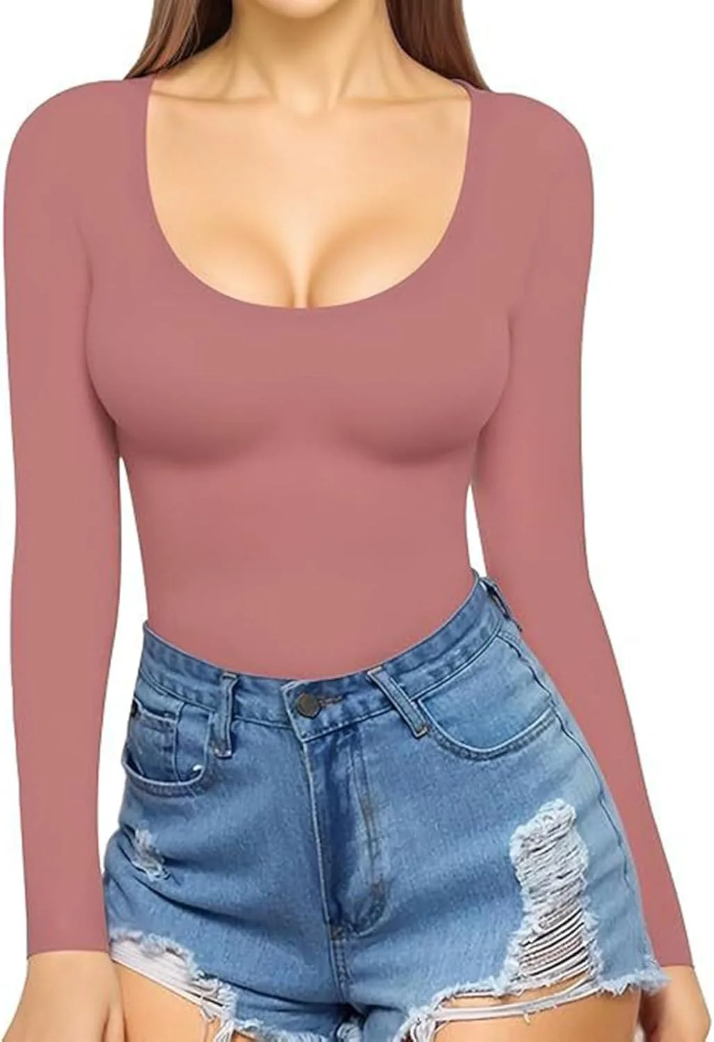 Женский лонгслив с круглым вырезом и укороченным кроем для тренировок
Женский лонгслив с круглым вырезом и укороченным кроем для тренировок