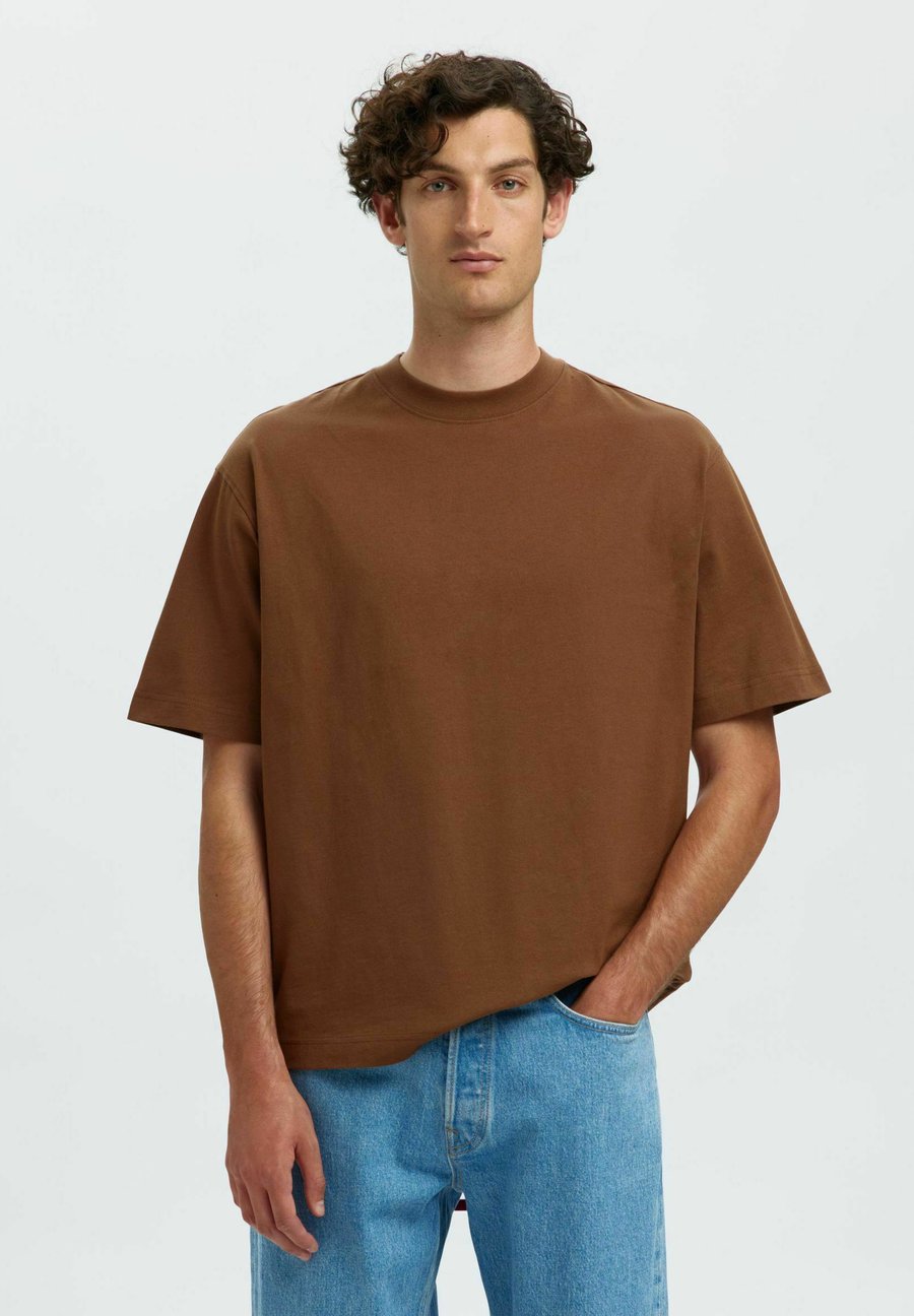 Футболка Selected Homme Basic T-shirt, Soft Silt/Orange, Оранжевый, Футболка Selected Homme Basic T-shirt, Soft Silt/Orange
Футболка Selected Homme Basic T-shirt, Soft Silt/Orange, Оранжевый, Футболка Selected Homme Basic T-shirt, Soft Silt/Orange