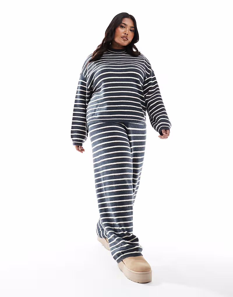 Трикотажные брюки-джоггеры Pieces Curve с широкими штанинами в серо-голубую полоску Pieces Plus
Трикотажные брюки-джоггеры Pieces Curve с широкими штанинами в серо-голубую полоску Pieces Plus