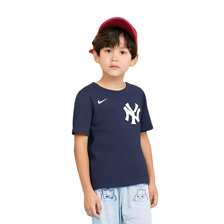 Детская футболка Nike, темно-синий
Детская футболка Nike, темно-синий