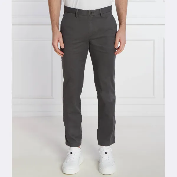 Узкие брюки-чиносы Core Bleecker 1985 Tommy Hilfiger, черный
Узкие брюки-чиносы Core Bleecker 1985 Tommy Hilfiger, черный