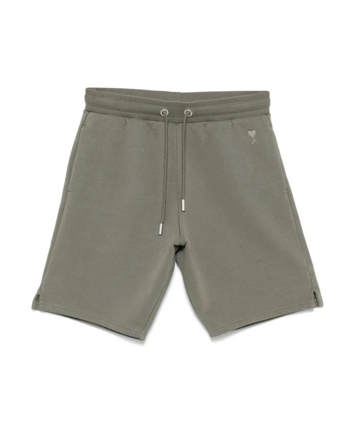 Короткие шорты в стиле ADC. Ami Paris, серый
Короткие шорты в стиле ADC. Ami Paris, серый