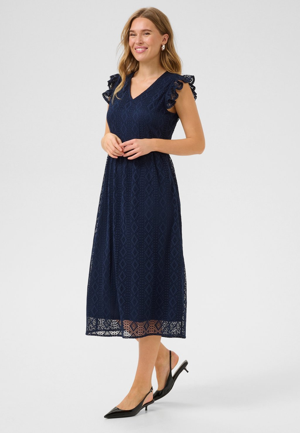 Повседневное платье CRDANIKA LACE Cream, темно-синий
Повседневное платье CRDANIKA LACE Cream, темно-синий