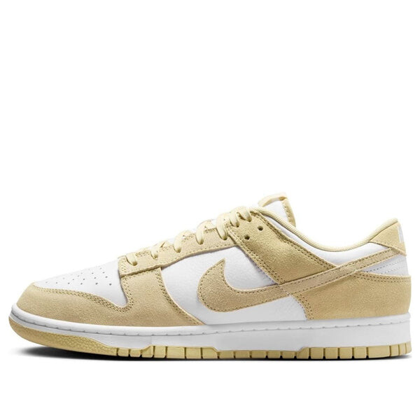Кроссовки dunk low se 'team gold suede' Nike, белый
Кроссовки dunk low se 'team gold suede' Nike, белый