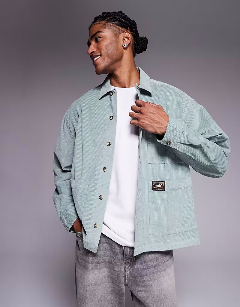 Рубашка свободного кроя вельветового кроя с нашивкой зеленого цвета Asos Design
Рубашка свободного кроя вельветового кроя с нашивкой зеленого цвета Asos Design