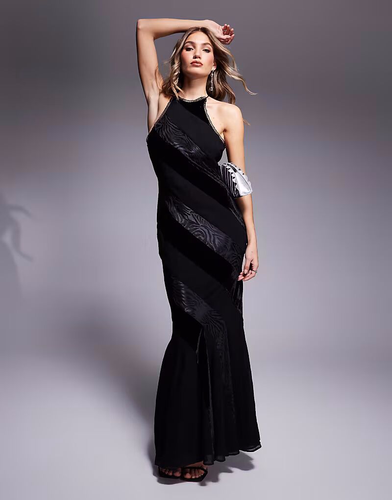 Платье макси с воротником-борцовкой, бархатными вставками и годетами, черное Asos Design
Платье макси с воротником-борцовкой, бархатными вставками и годетами, черное Asos Design