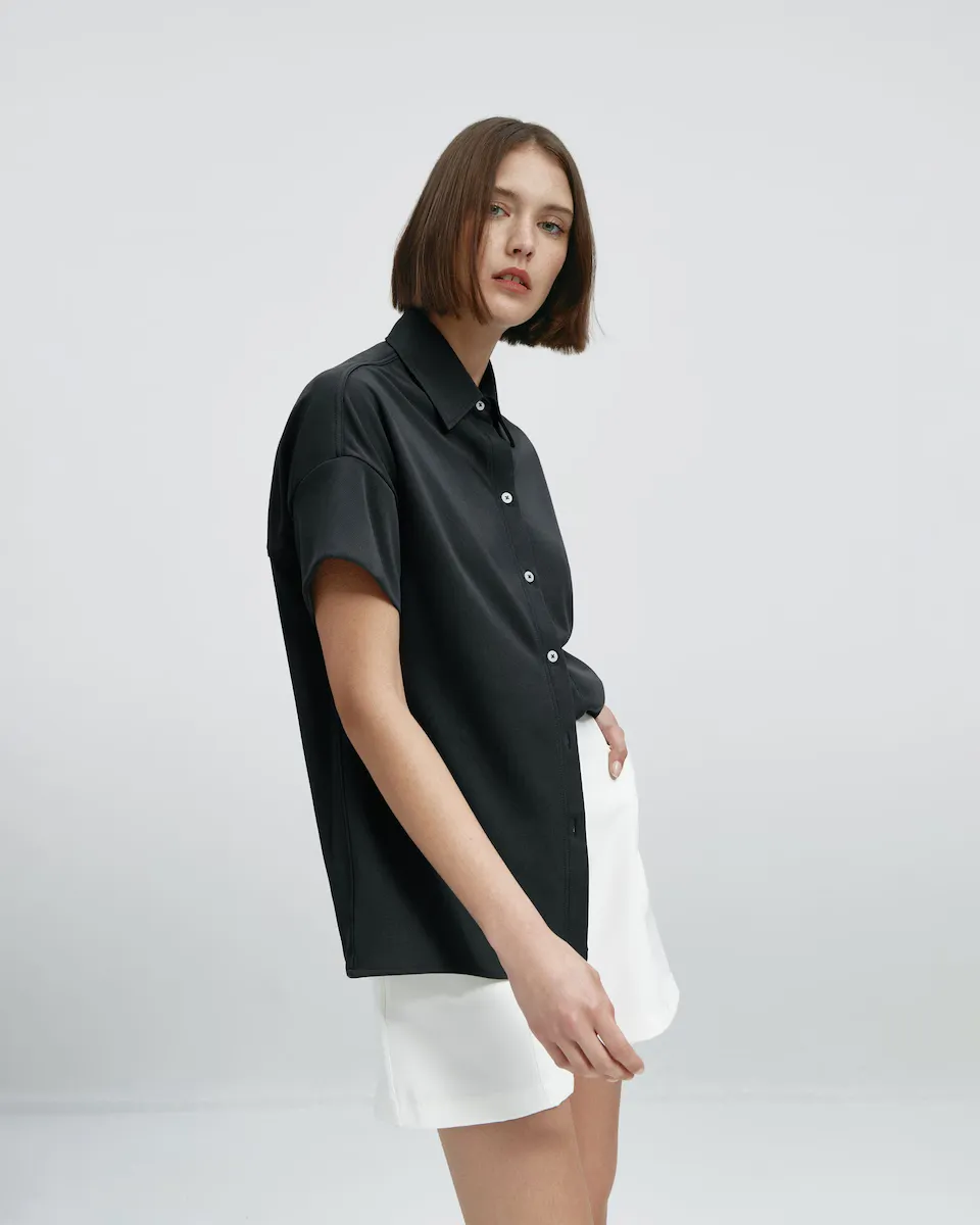 Женская рубашка с короткими рукавами против пятен Sepiia, черный
Женская рубашка с короткими рукавами против пятен Sepiia, черный