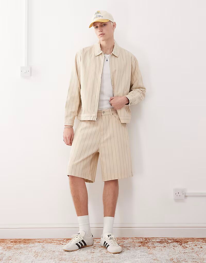 Мешковатые джинсовые шорты Obey в полоску цвета пеликан многоцветный 
Мешковатые джинсовые шорты Obey в полоску цвета пеликан многоцветный