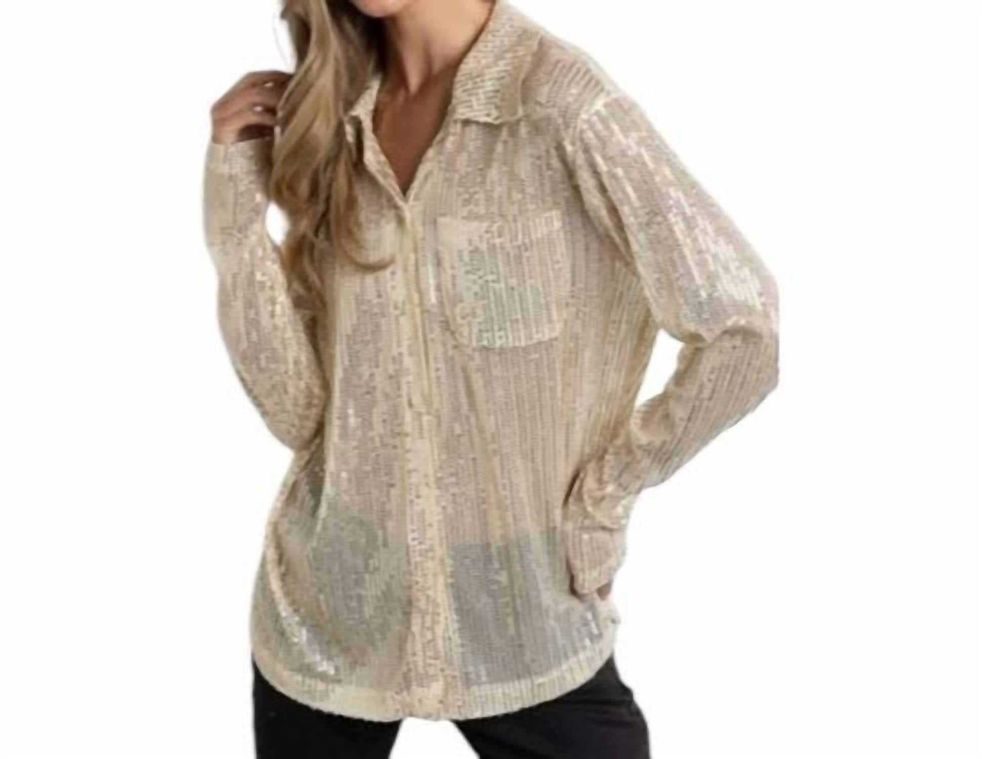 Блестящий полупрозрачный топ на пуговицах в золотом цвете Kiwi 
Блестящий полупрозрачный топ на пуговицах в золотом цвете Kiwi