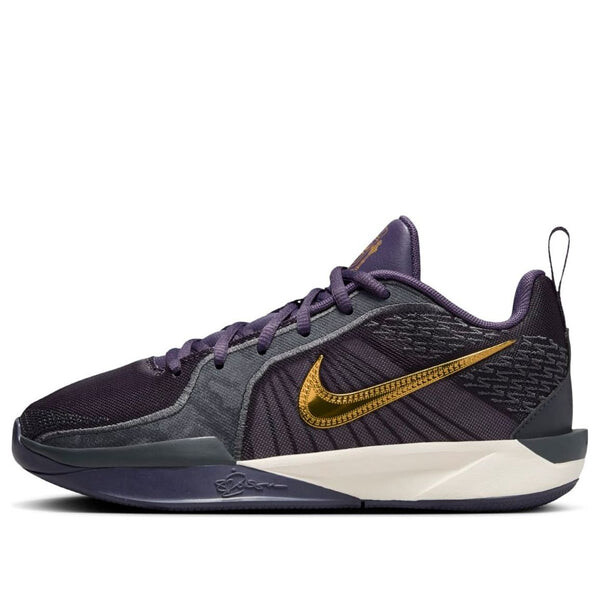 Кроссовки sabrina 2 'broken records' Nike, мультиколор
Кроссовки sabrina 2 'broken records' Nike, мультиколор