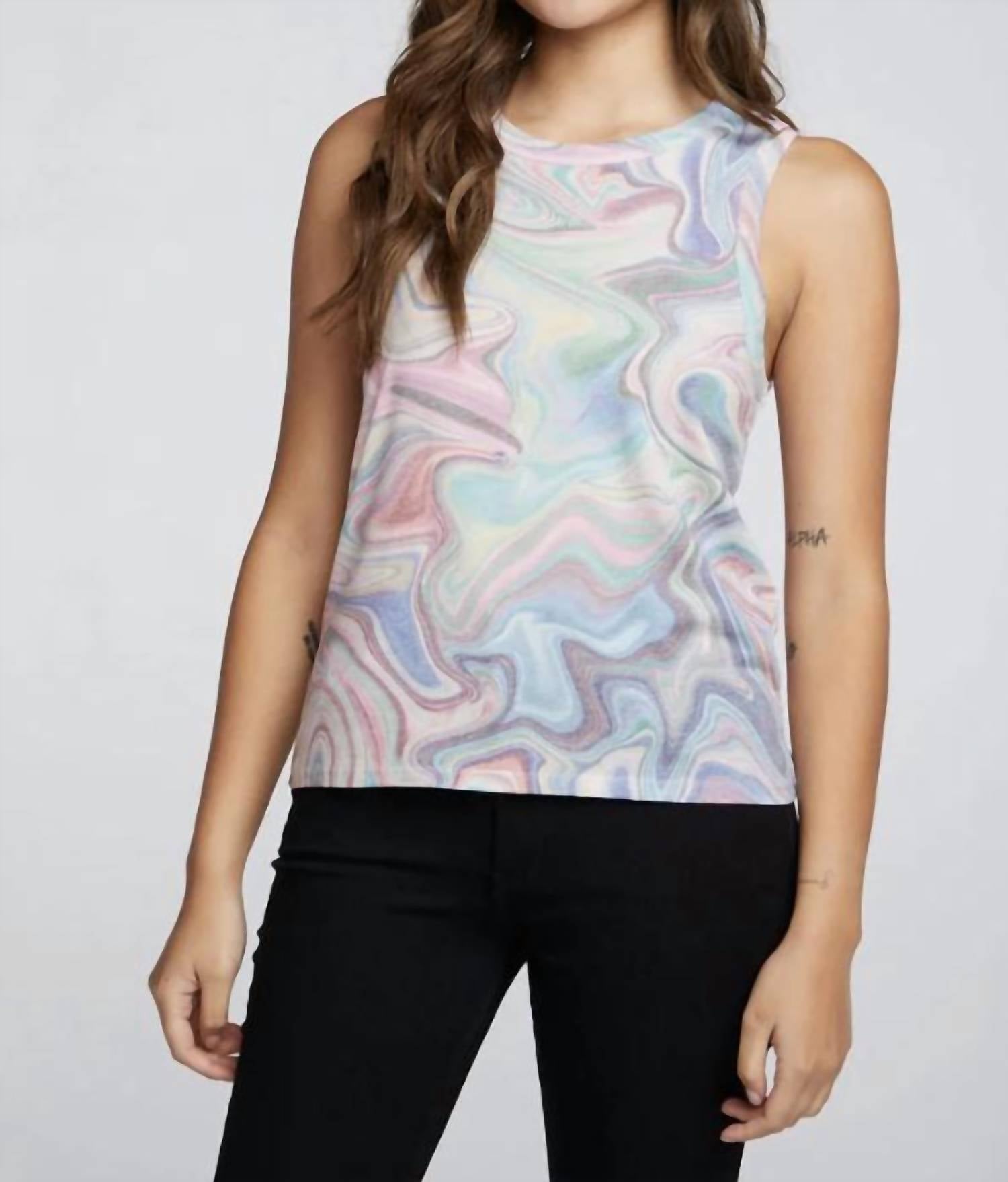 Rpet Vintage Jersey Slit Back Hi Lo Muscle Майка в мраморном рифе Chaser, цвет marble reef
Rpet Vintage Jersey Slit Back Hi Lo Muscle Майка в мраморном рифе Chaser, цвет marble reef