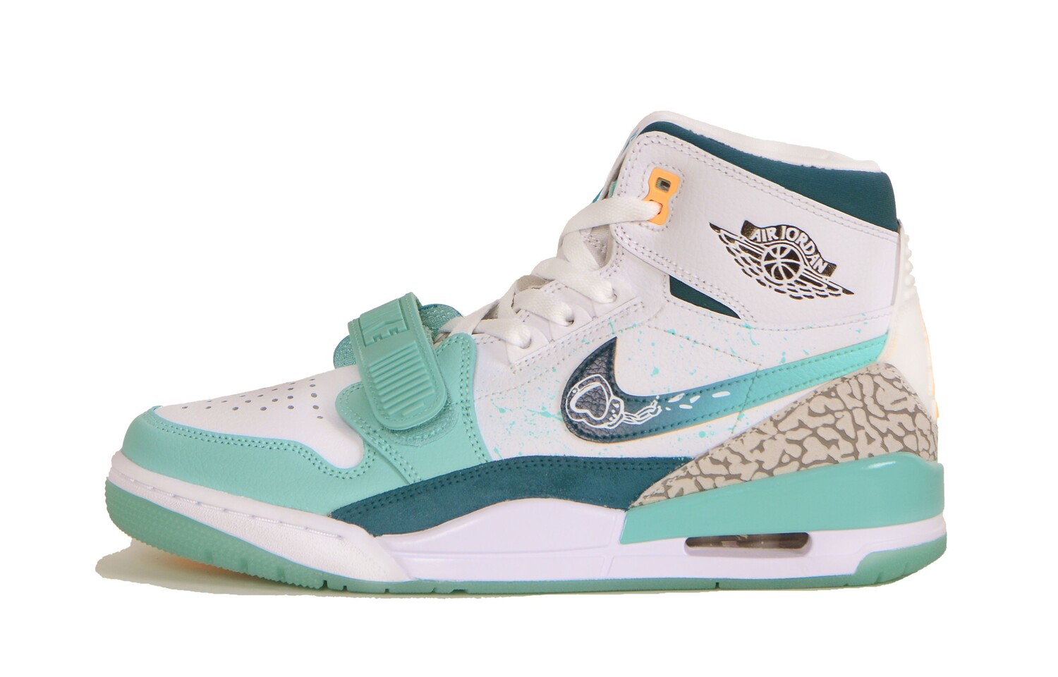Мужские баскетбольные кроссовки Jordan Legacy 312 Vintage, White, Белый, Мужские баскетбольные кроссовки Jordan Legacy 312 Vintage, White
Мужские баскетбольные кроссовки Jordan Legacy 312 Vintage, White, Белый, Мужские баскетбольные кроссовки Jordan Legacy 312 Vintage, White