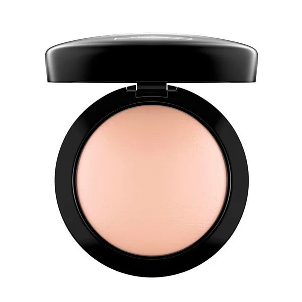 Осветляющие порошки Mineralize Skinfinish Natural Mac Cosmetics, цвет light 
Осветляющие порошки Mineralize Skinfinish Natural Mac Cosmetics, цвет light