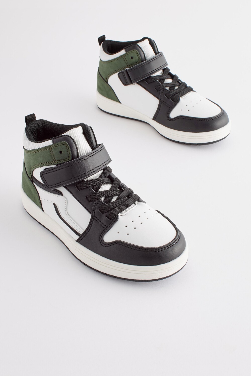 Спортивная обувь с высоким верхом и эластичными шнурками Next
Спортивная обувь с высоким верхом и эластичными шнурками Next